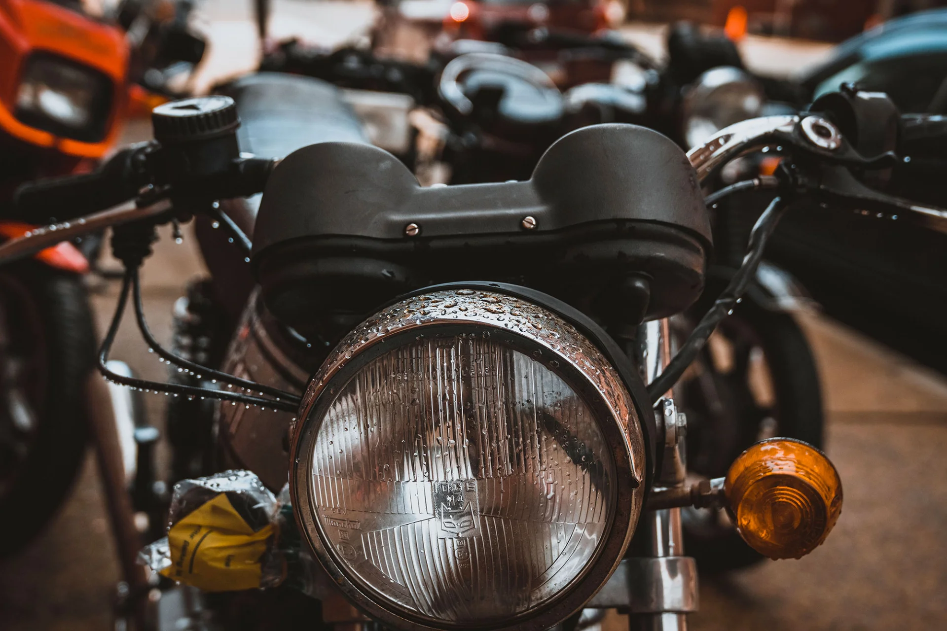 Accessoires moto hiver : 7 équipements pour rouler au chaud